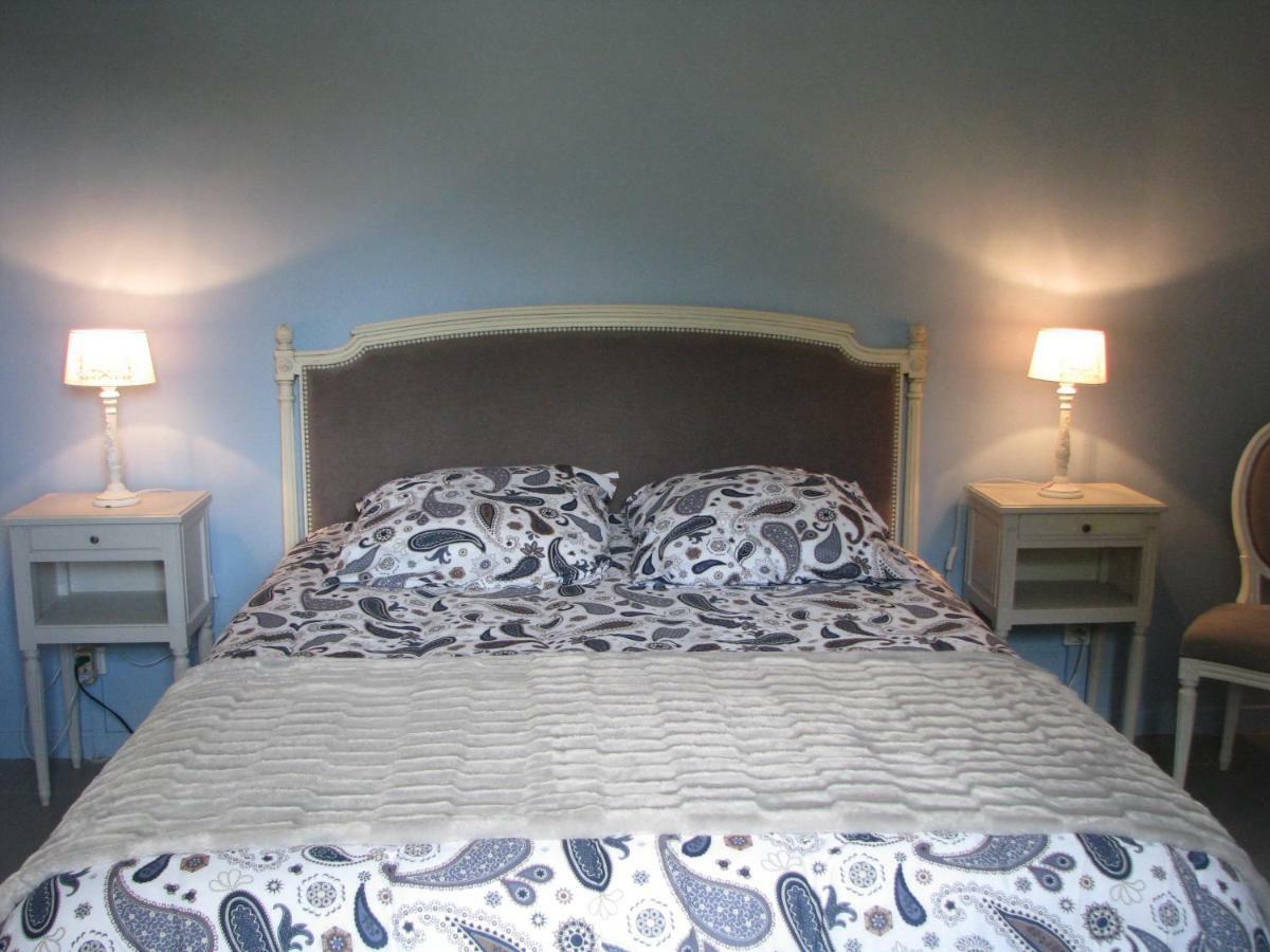 Tante Pim Apartment Neuilly-sur-Eure Bagian luar foto