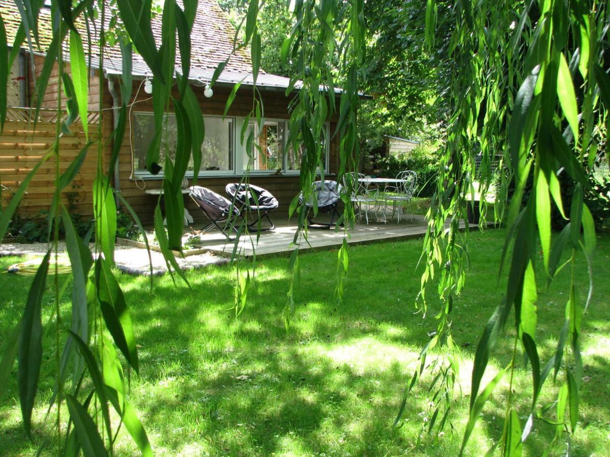 Tante Pim Apartment Neuilly-sur-Eure Bagian luar foto