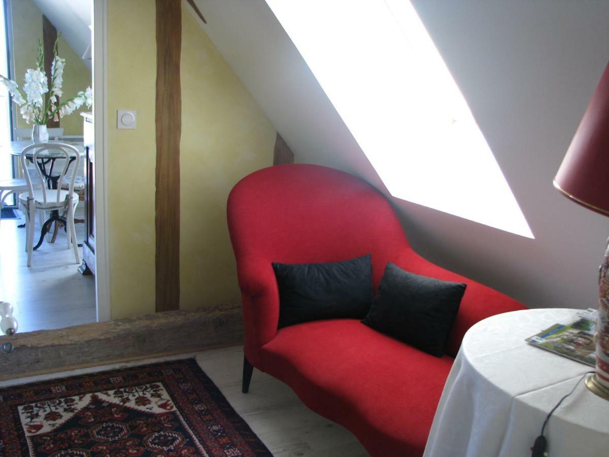 Tante Pim Apartment Neuilly-sur-Eure Bagian luar foto