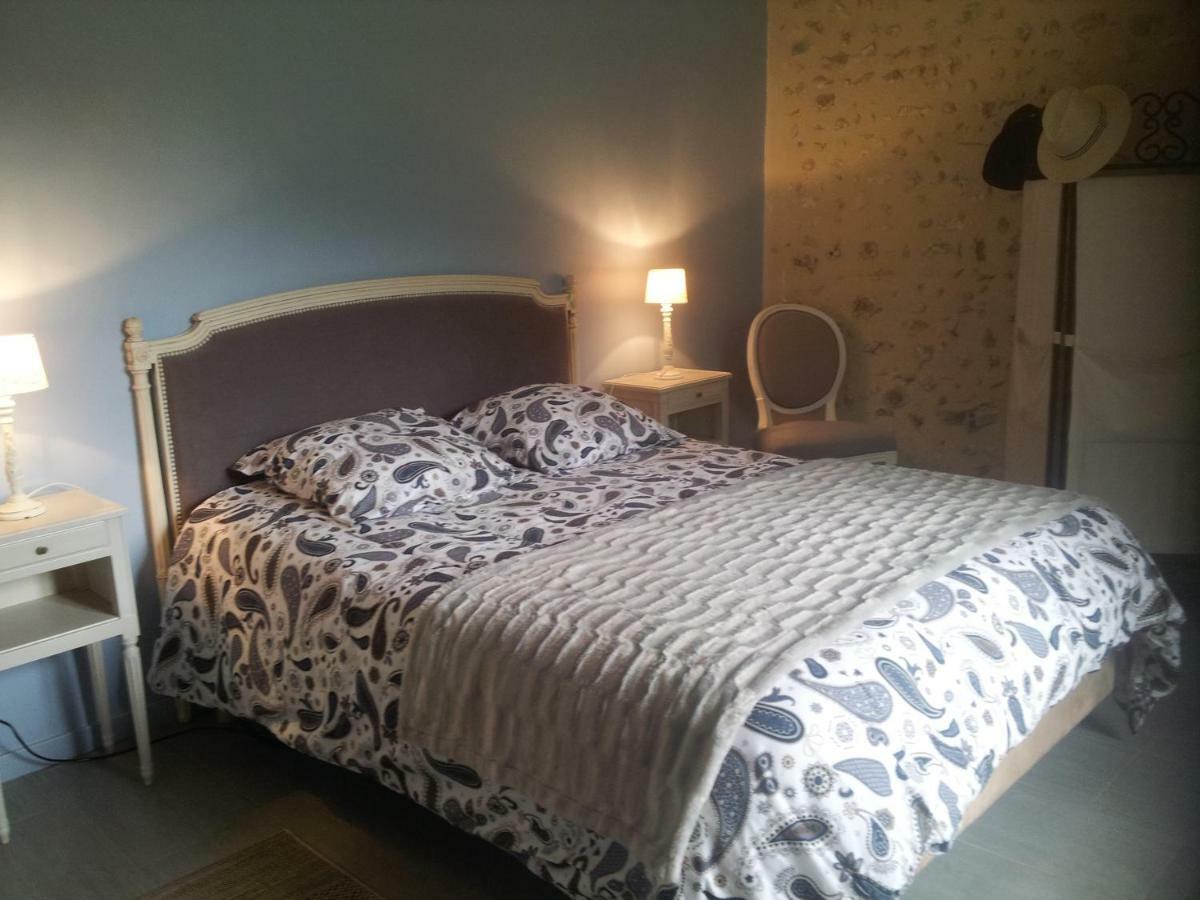 Tante Pim Apartment Neuilly-sur-Eure Bagian luar foto
