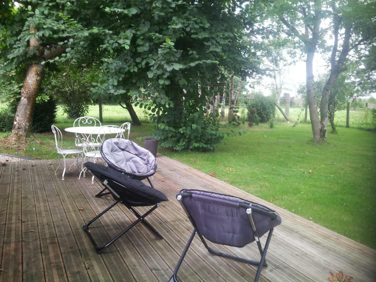 Tante Pim Apartment Neuilly-sur-Eure Bagian luar foto