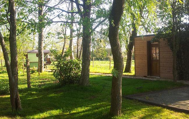 Tante Pim Apartment Neuilly-sur-Eure Bagian luar foto